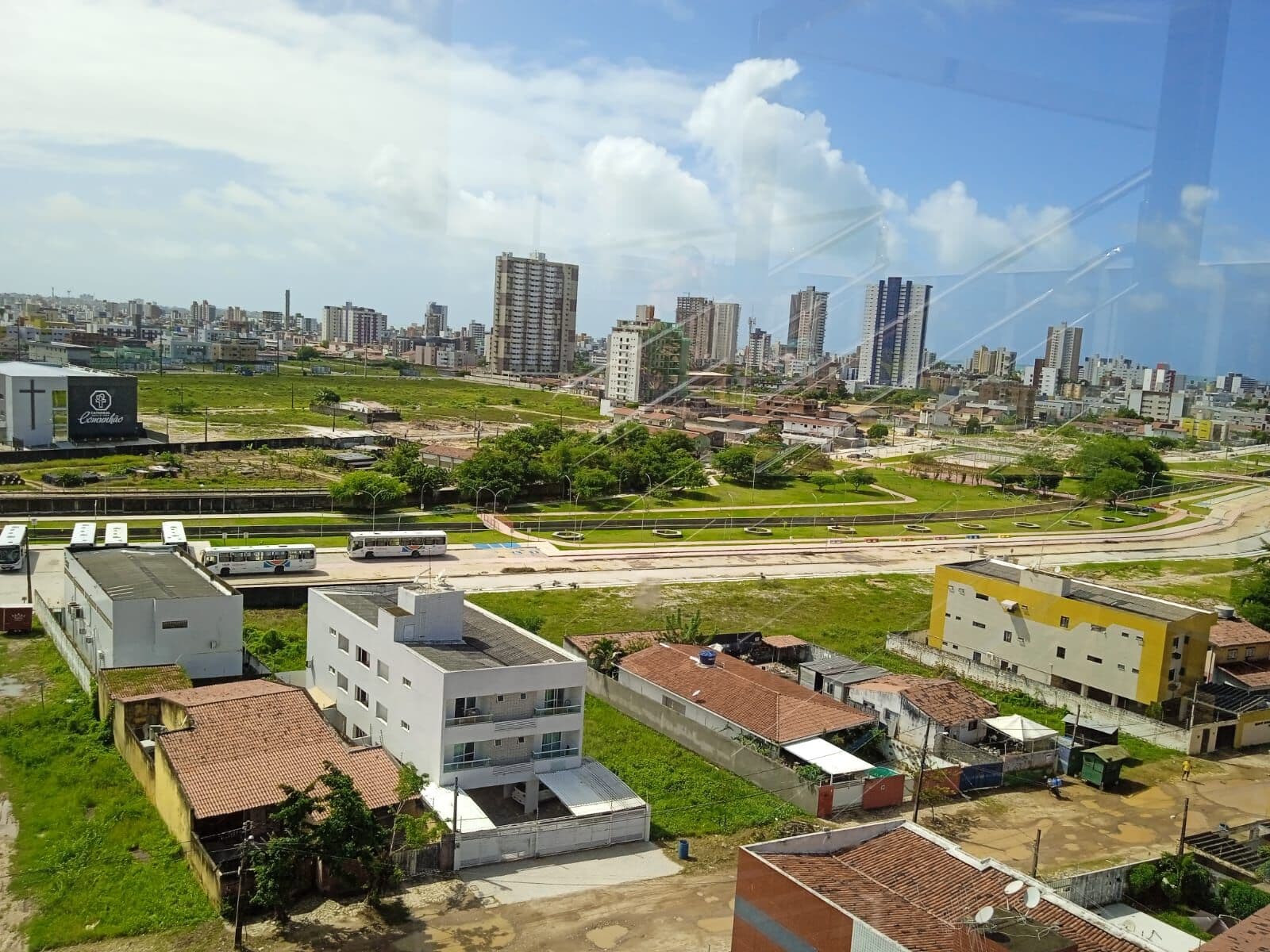 Ao lado do Parque Parahyba 4, última unidade!!!