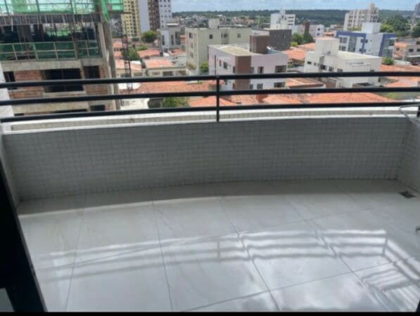 A poucos metros da Epitácio, Mobiliado, com 3 Quartos!!
