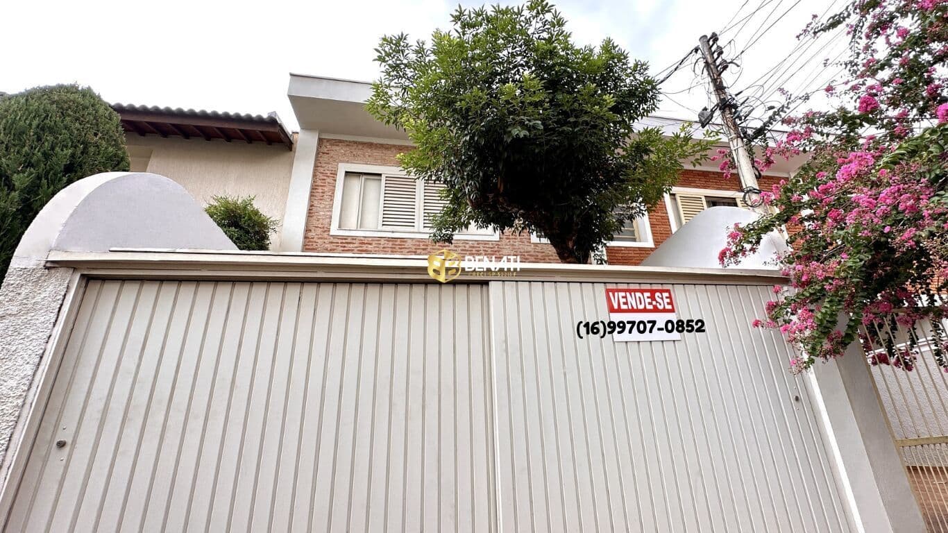 Sobrado em Ribeirão Preto - Jardim Macedo