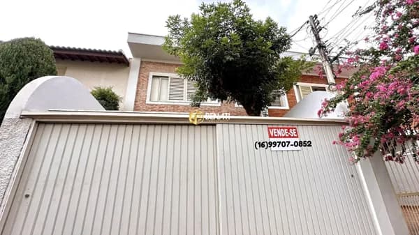 Sobrado em Ribeirão Preto - Jardim Macedo