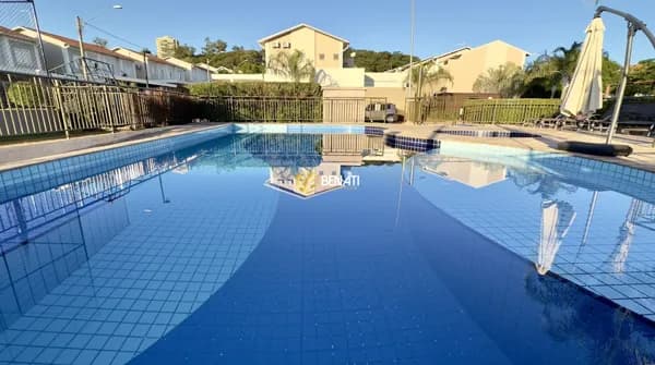 Casa de Condomínio em Ribeirão Preto - Vila do Golfe