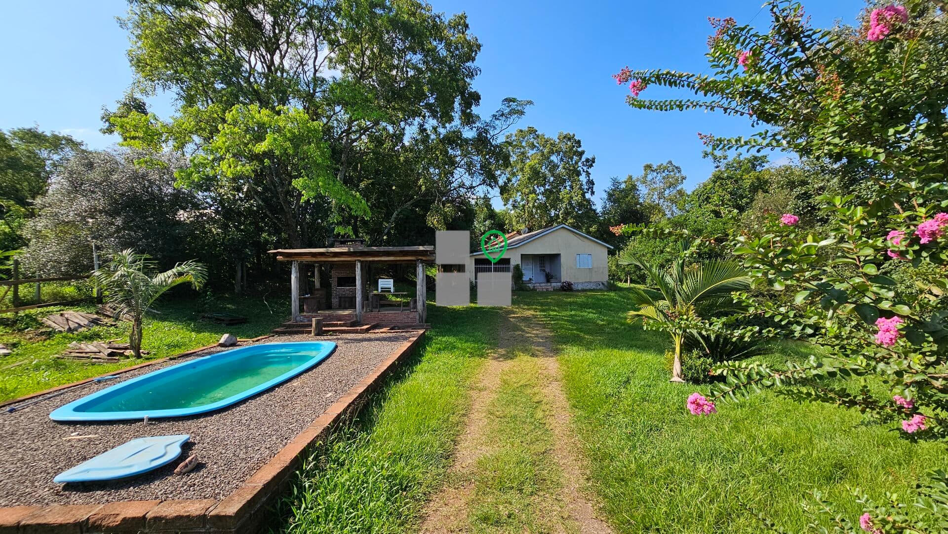 Casa em Mato Leitão - Centro