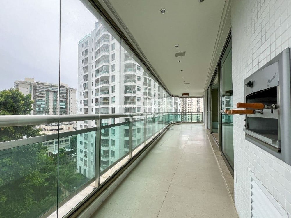 Apartamento 231 m², porteira fechada, com 4 suítes à venda no Saint Barth - Península, Barra da Tijuca (RJ)