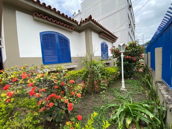 Excelente Casa Linear e 1 Sobrado na Vila da Penha