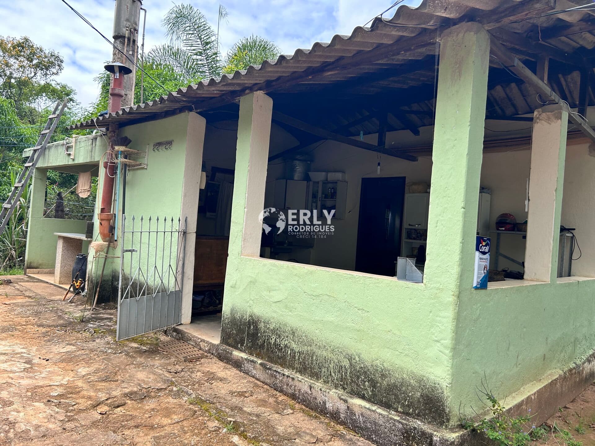 Sítio de 3 hectares no Caladão à venda