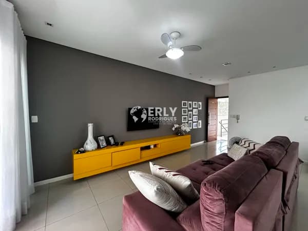 Apartamento duplex com 149 metros quadrados no Centro