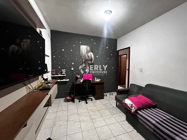 Apartamento com 02 quartos no Silvio Pereira I