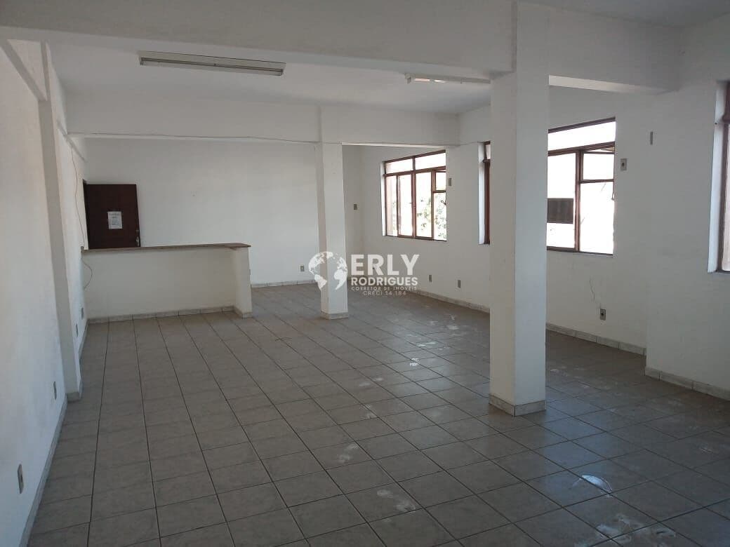 Sala comercial com 71 metros no Centro