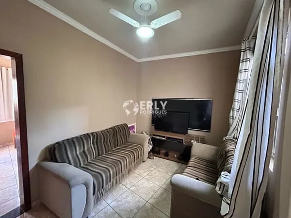 Apartamento amplo com 3 quartos