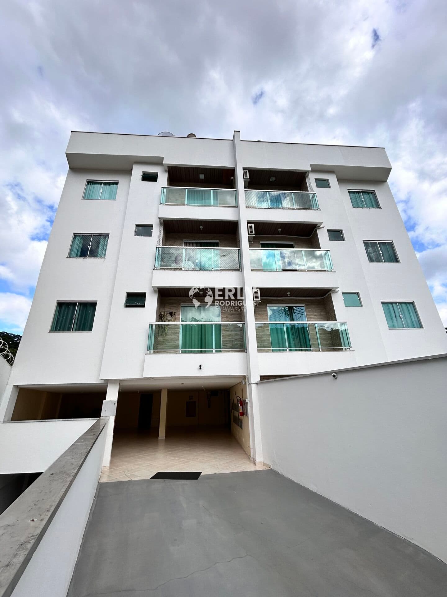 Apartamento com 2 quartos no Eldorado