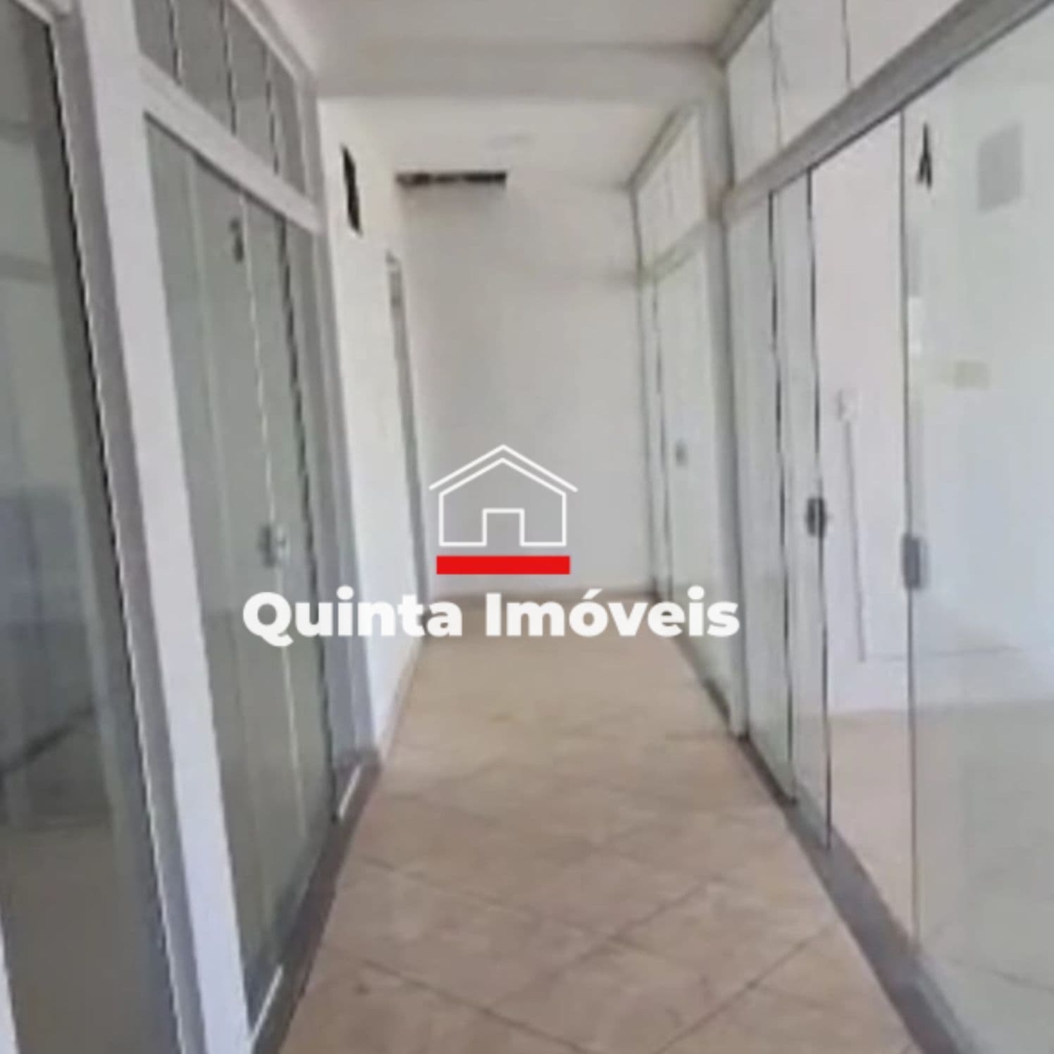 Sala/Conjunto em Tanguá - Centro