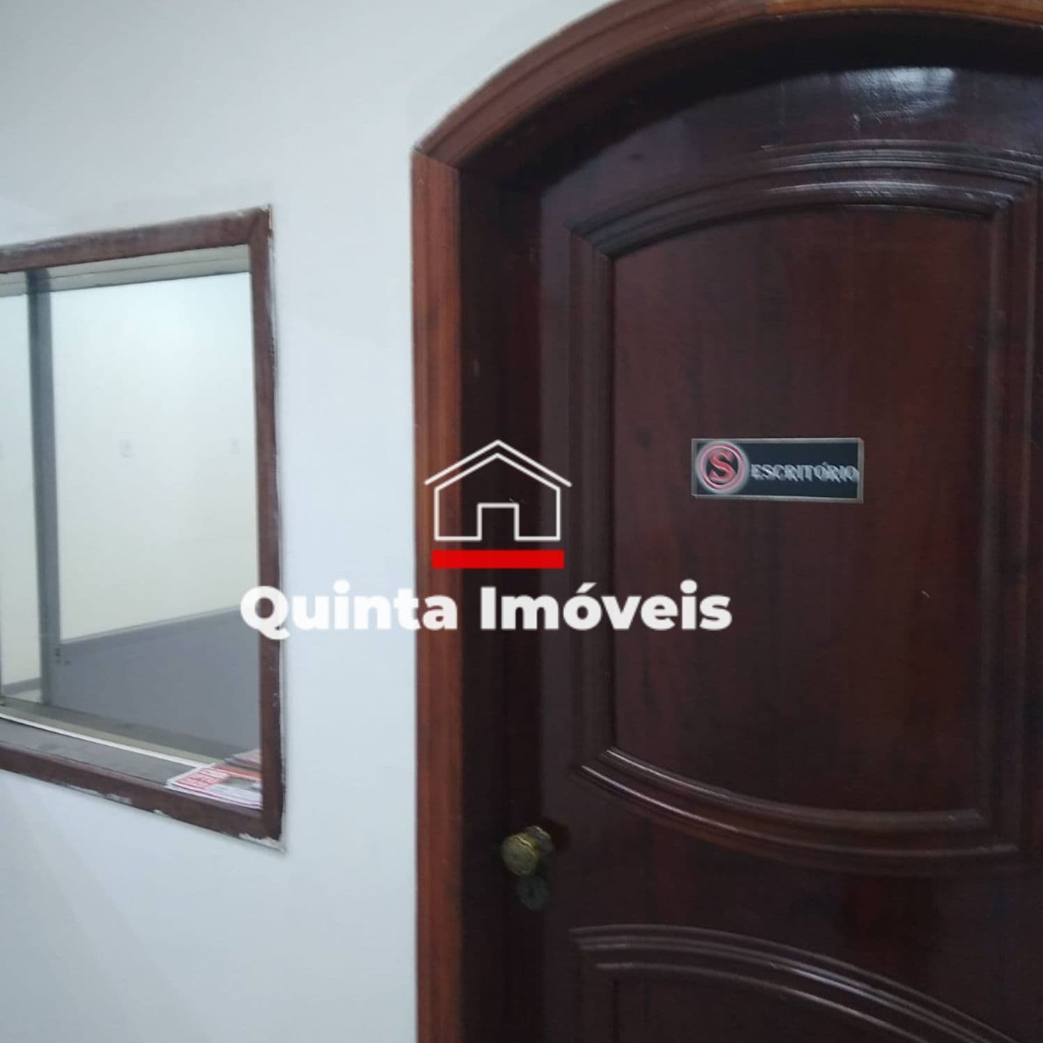 Sala/Conjunto em São Gonçalo - Parada 40