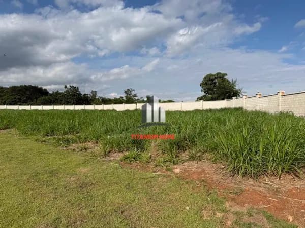 Terreno 820 mts no Alphaville Dom Pedro 0 - Alto Padrao