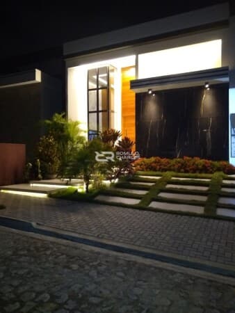 Casa de Condomínio em Campina Grande - Serrotão