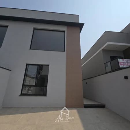 Casa em Atibaia - Vila Petrópolis