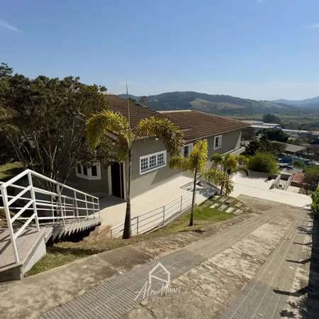 Fazenda/Sítios/Chácaras em Bom Jesus dos Perdões - Centro