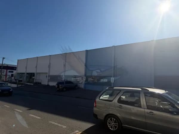 Galpão/ Predio Comercial no Centro, Itatiba/SP
