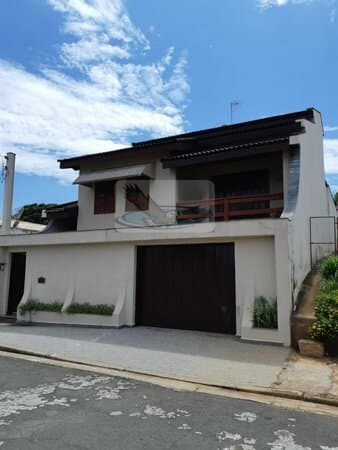 Casa Sobrado para Venda em Jardim Salessi Itatiba-SP