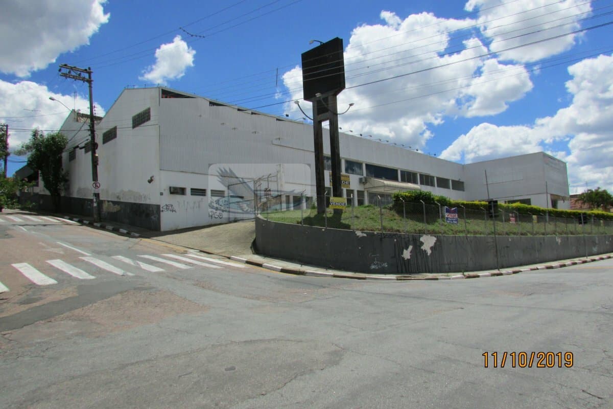 Galpão/Pavilhão Salão Comercial para Venda e Aluguel em Bairro do Engenho Itatiba-SP