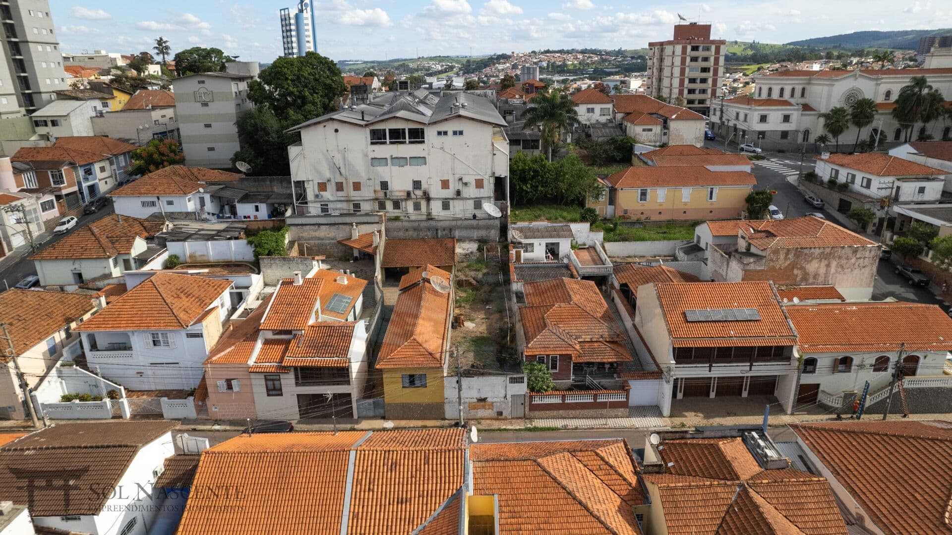 Lote/Terreno em Itatiba - Centro