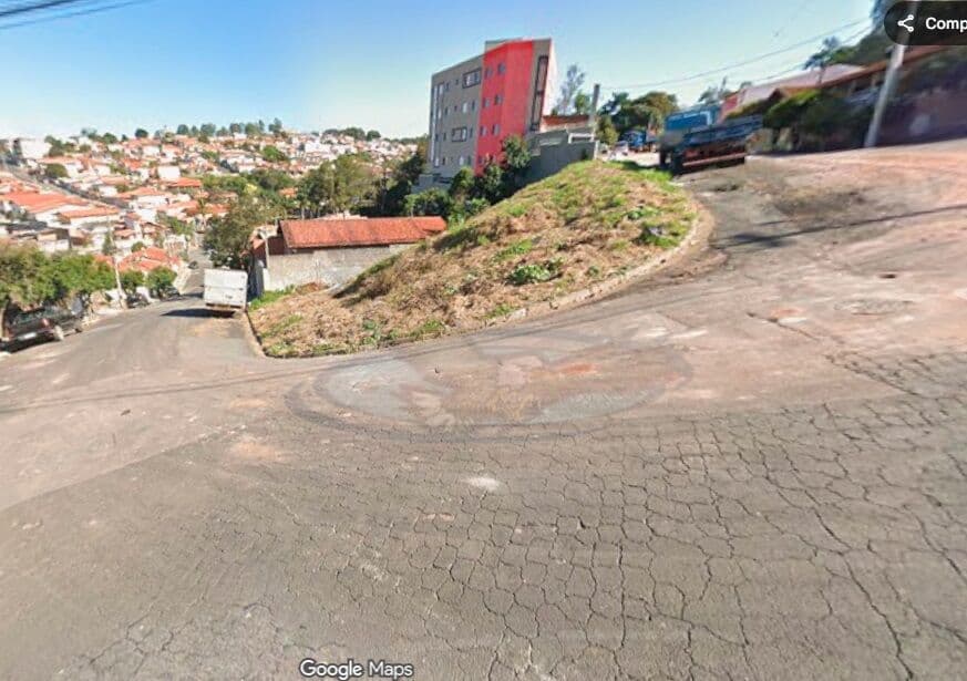 Terreno no Jardim Paladino - Aceita desdobro