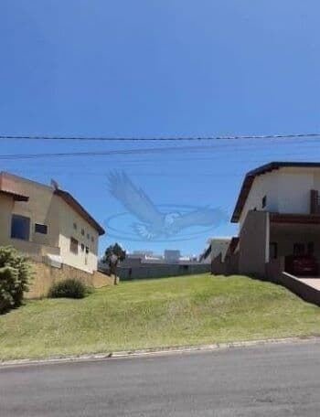 Lote/Terreno em Itatiba - Condomínio Ville de France