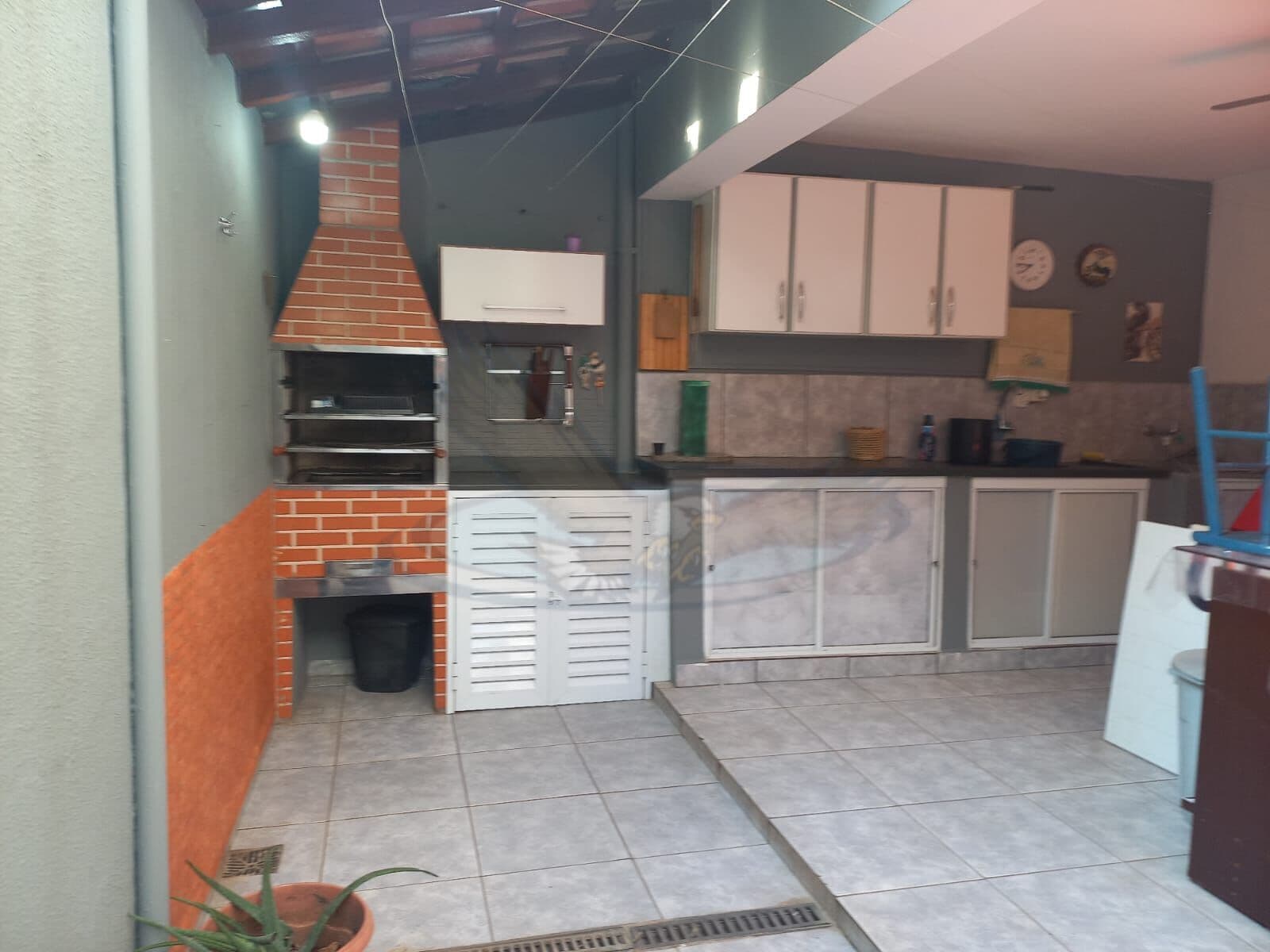 CASA PADRÃO LOTEAMENTO REI DE OURO