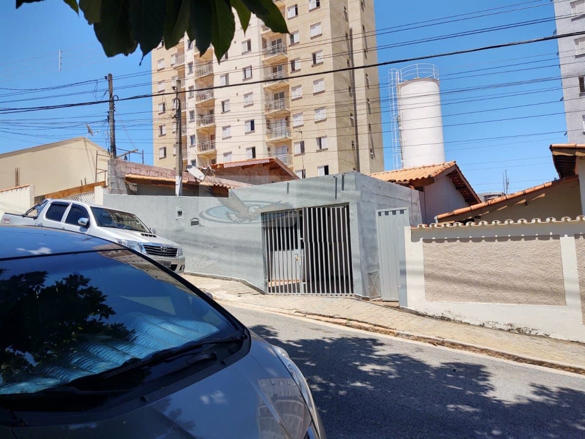 Casa Padrão para Venda em Núcleo Residencial Afonso Zupardo Itatiba-SP