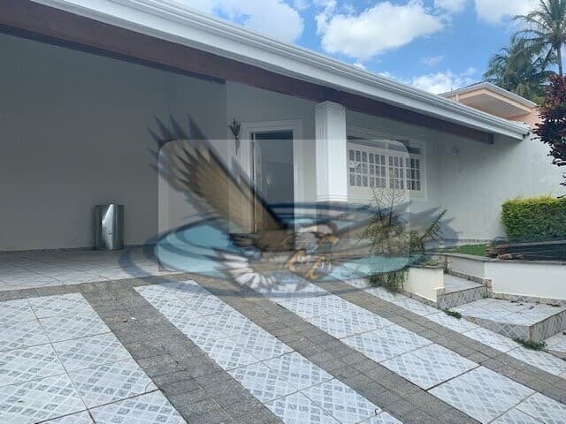Casa Alto Padrão - Aceita permuta por imóvel em Campinas ou SP