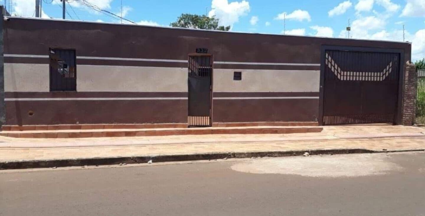 Casas no mesmo terreno à venda em Campo Grande MS