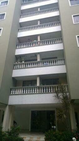 Apartamento à venda em Lauro de Freitas/BA