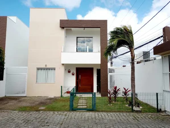 Casa à venda no condomínio foz do Joanes Lauro de Freitas/BA