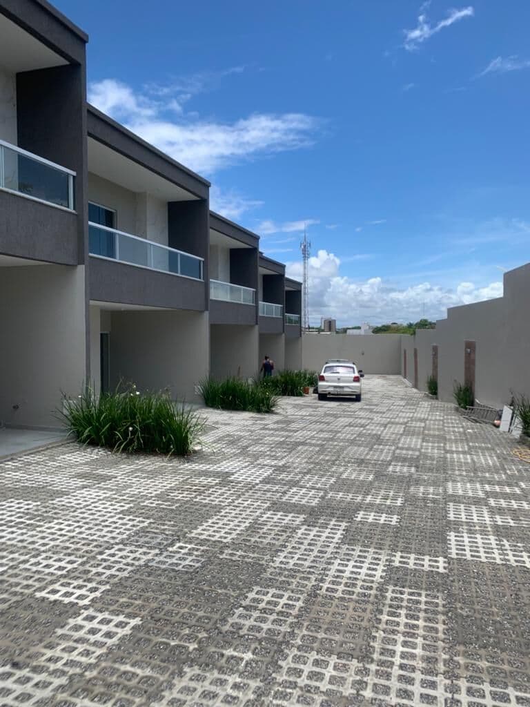 Apartamento em Lauro de Freitas - Ipitanga