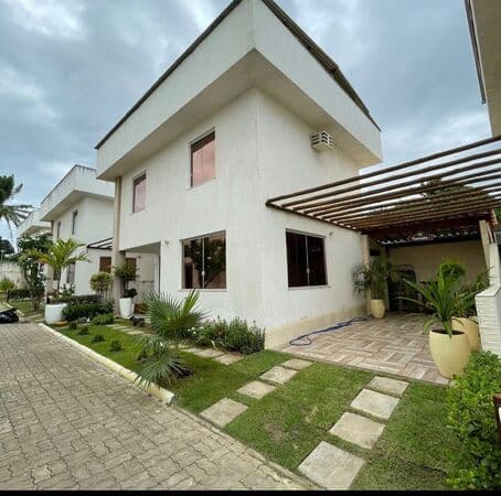 Casa em Lauro de Freitas - Recreio Ipitanga