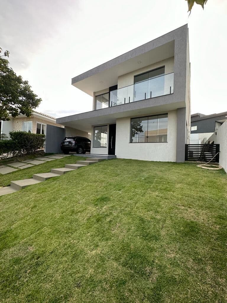 Casa 4 suítes no Alphaville Litoral Norte 2