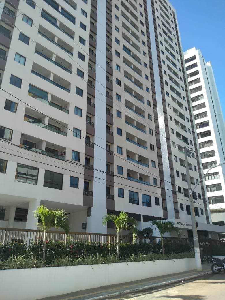 Singular à venda no bairro Parque Bela Vista - Salvador/BA