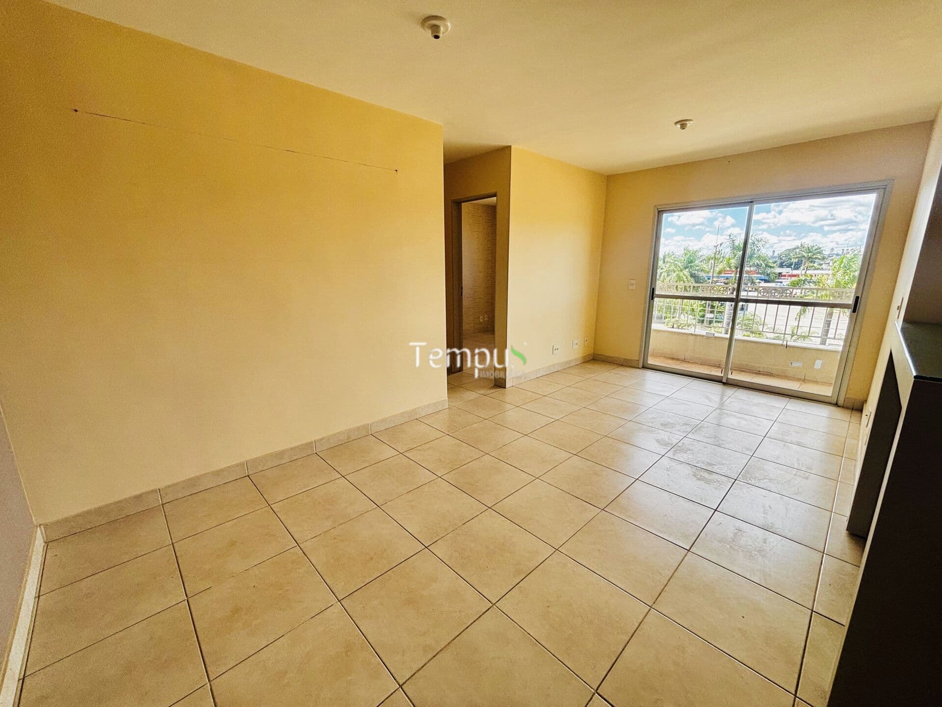 Apartamento 3 Quartos com Suíte no Residencial Mirage – Completo em Armários