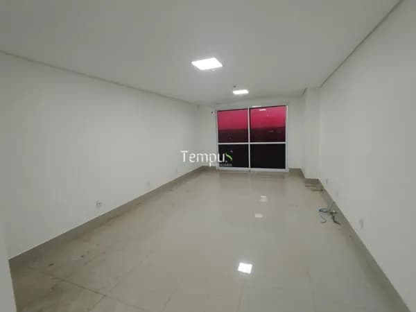 Sala Comercial à Venda no E-Business – Frente ao Buriti Shopping, Vila São Tomaz – Aparecida de Goiânia-GO