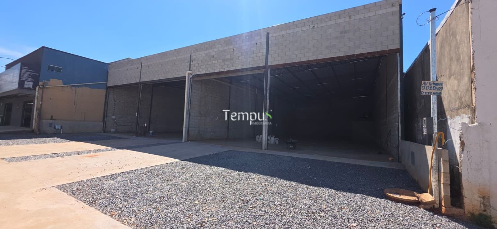 2 Galpão Industrial, 300 m² CADA, em Residencial Tempo Novo, Goiânia/GO