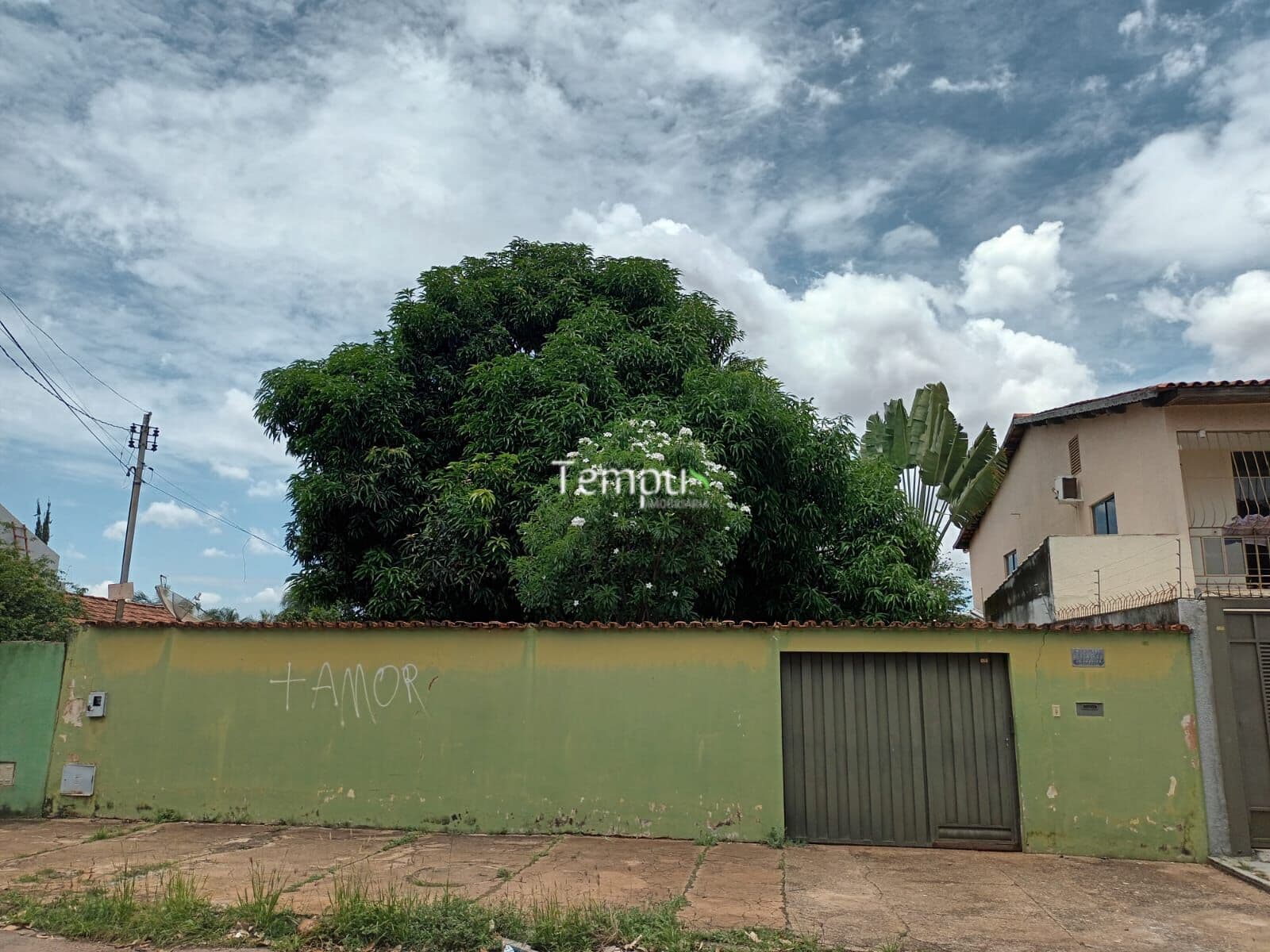 Casa Padrão, investidor, Lote 455m² , Jardim América por R$450.000,00