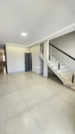 🏡 Sobrado de Alto Padrão com 4 Suítes à Venda no Setor Jaó – 235m², Novo e Não Geminado