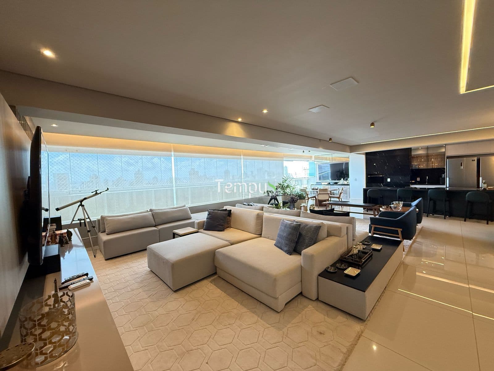 Apartamento alto padrão, à venda no bairro Setor Oeste - Goiânia/GO
