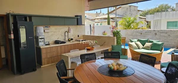 Casa Alto Padrão, Mobiliada, Jardins Madri, 4 suítes plenas, Goiânia/GO