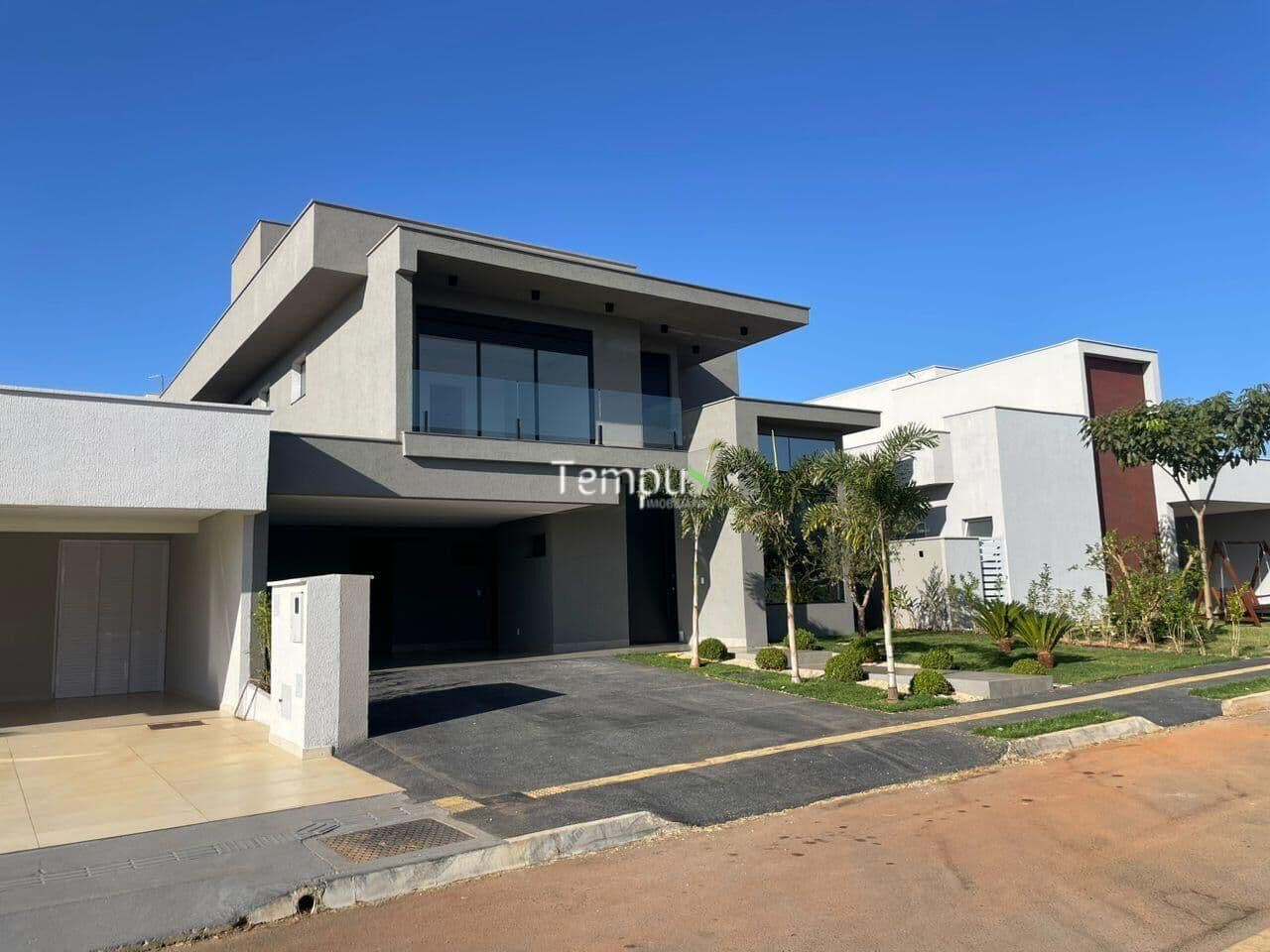 Casa sobrado Alto Padrão