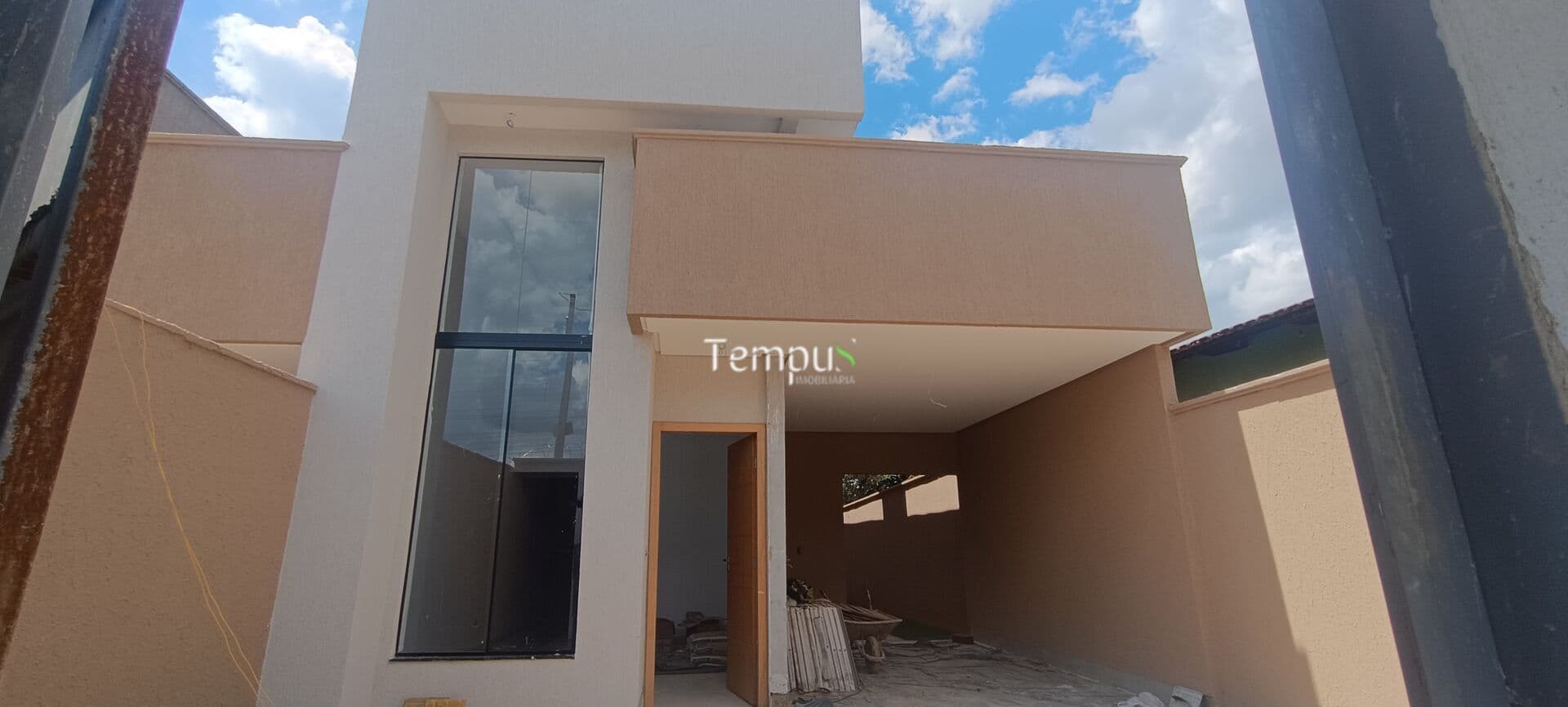 Casa Vila Oliveira – 3 qrts 1 suíte pé-direito duplo e piscina aquecida!nova