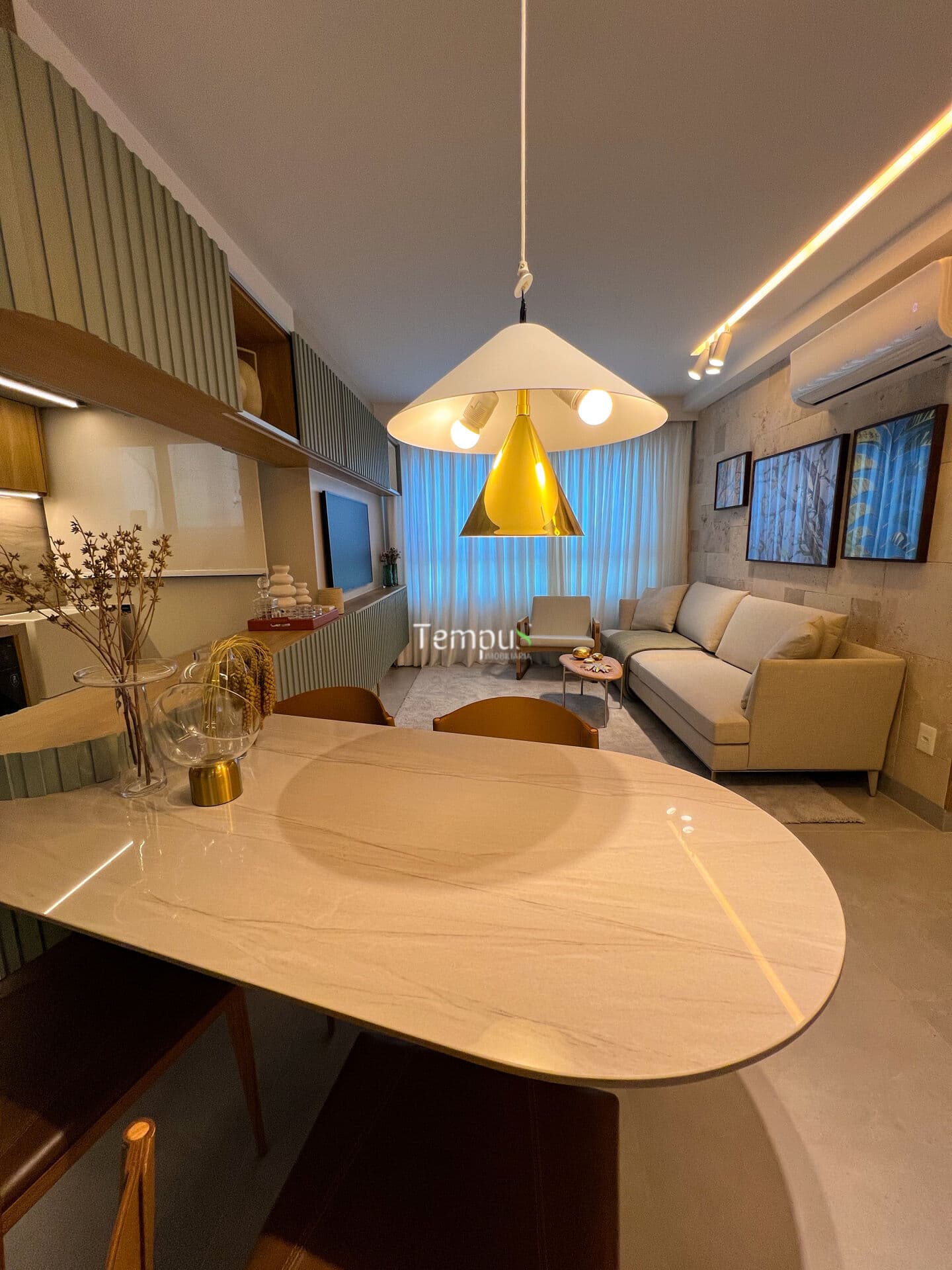 Apartamento no LIV URBAN à venda no bairro Setor Marista, 2 suítes, 71m² - Goiânia/GO