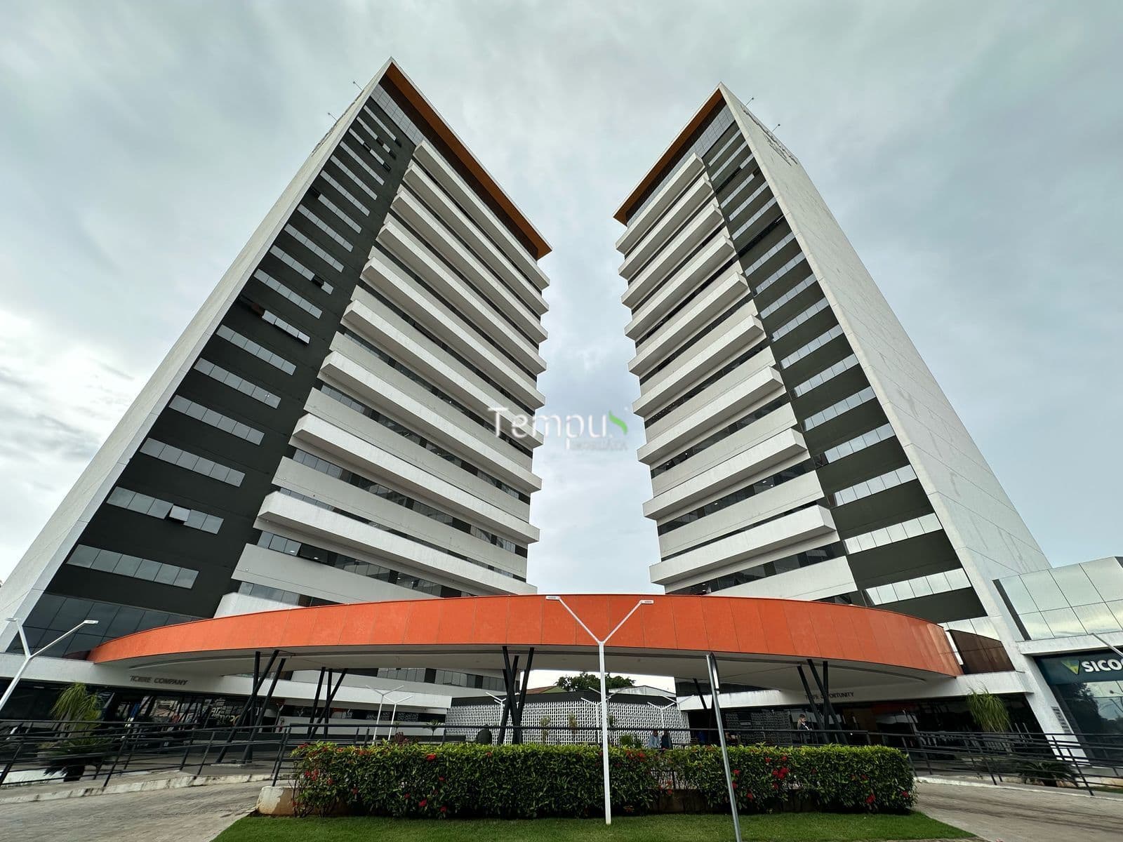 Sala/Conjunto em Aparecida de Goiânia - Vila Brasília Complemento