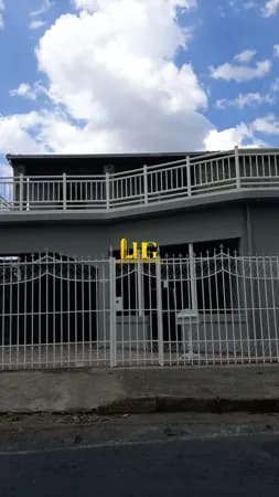 Sobrado em Belo Horizonte - Lagoinha Leblon (Venda Nova)