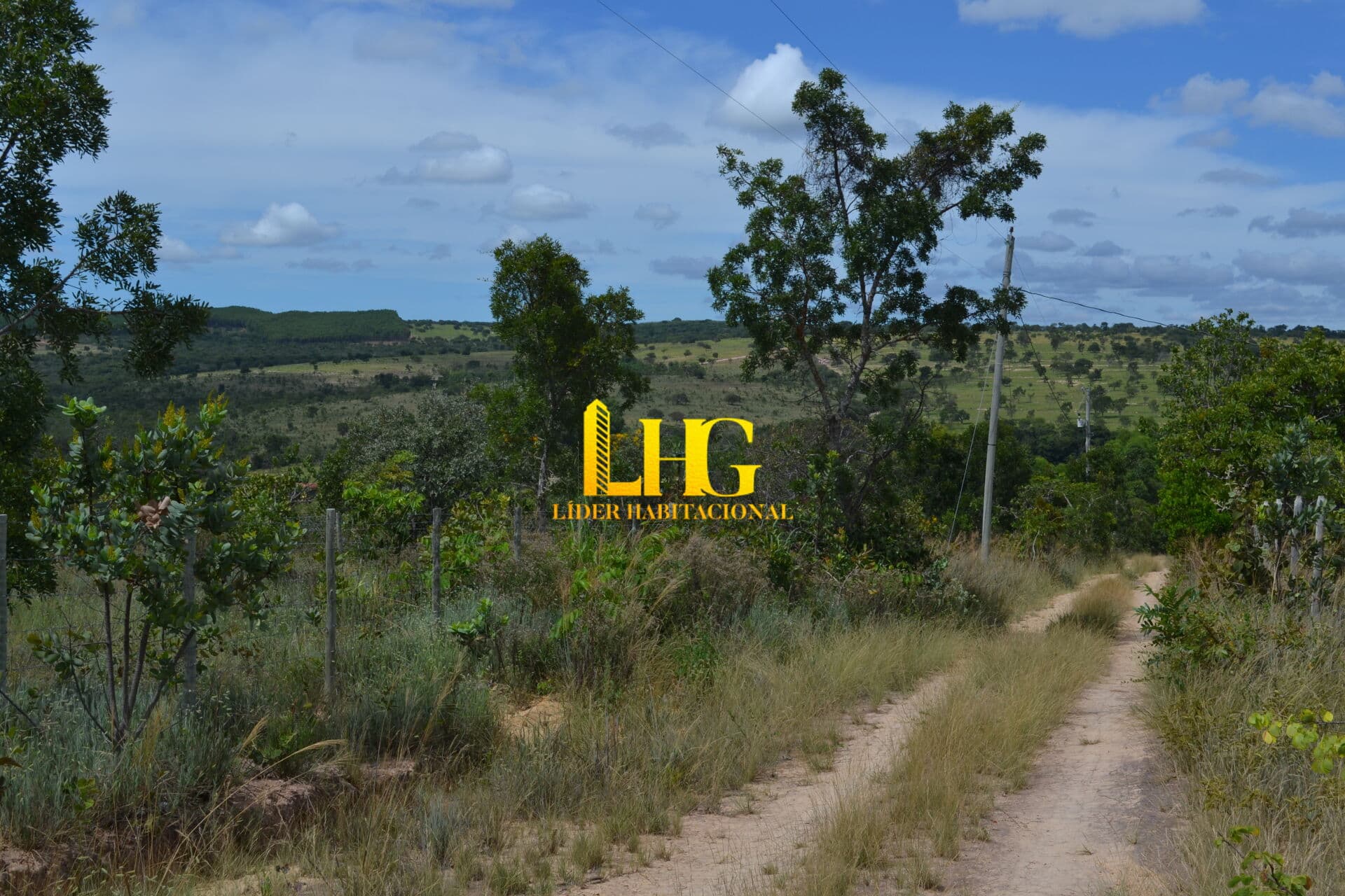 Lote/Terreno em Curvelo - Centro