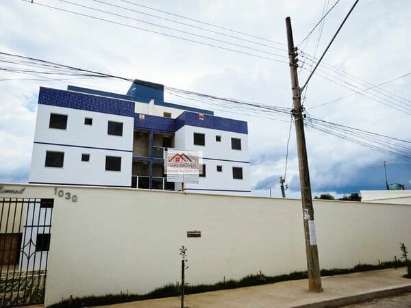 Apartamento Padrão para Venda em Nacional Contagem-MG